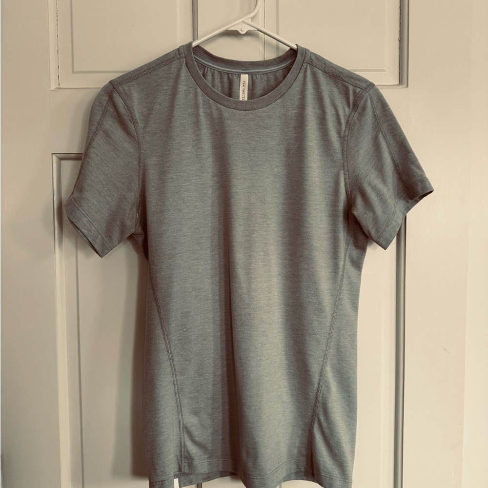 Ten Thousand Men's Heather Gray Short Sleeve Tee